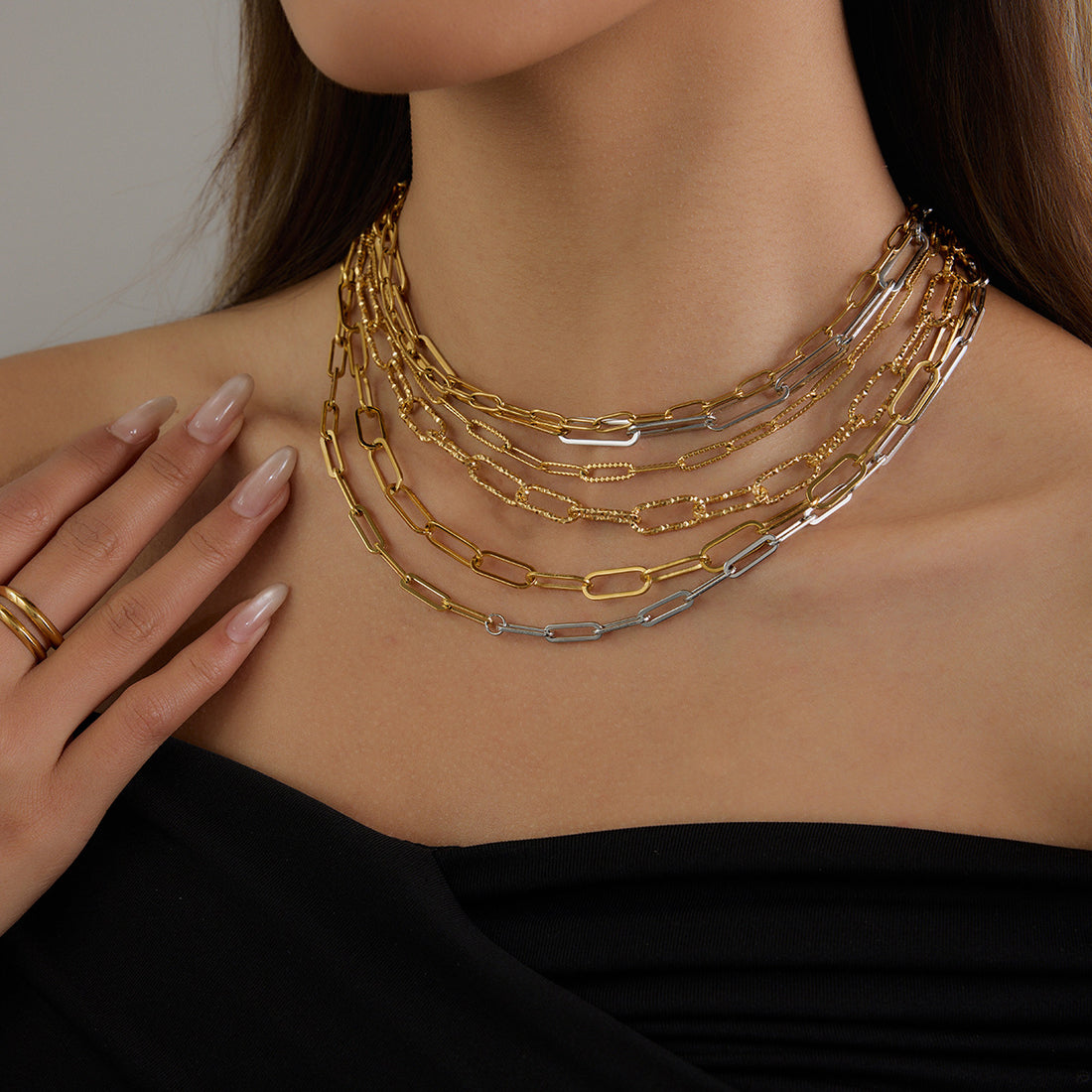 Jonah Geometric Bar Necklace [PL562KAU]