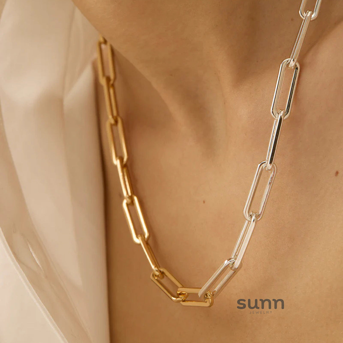 Jonah Geometric Bar Necklace [734QH541]