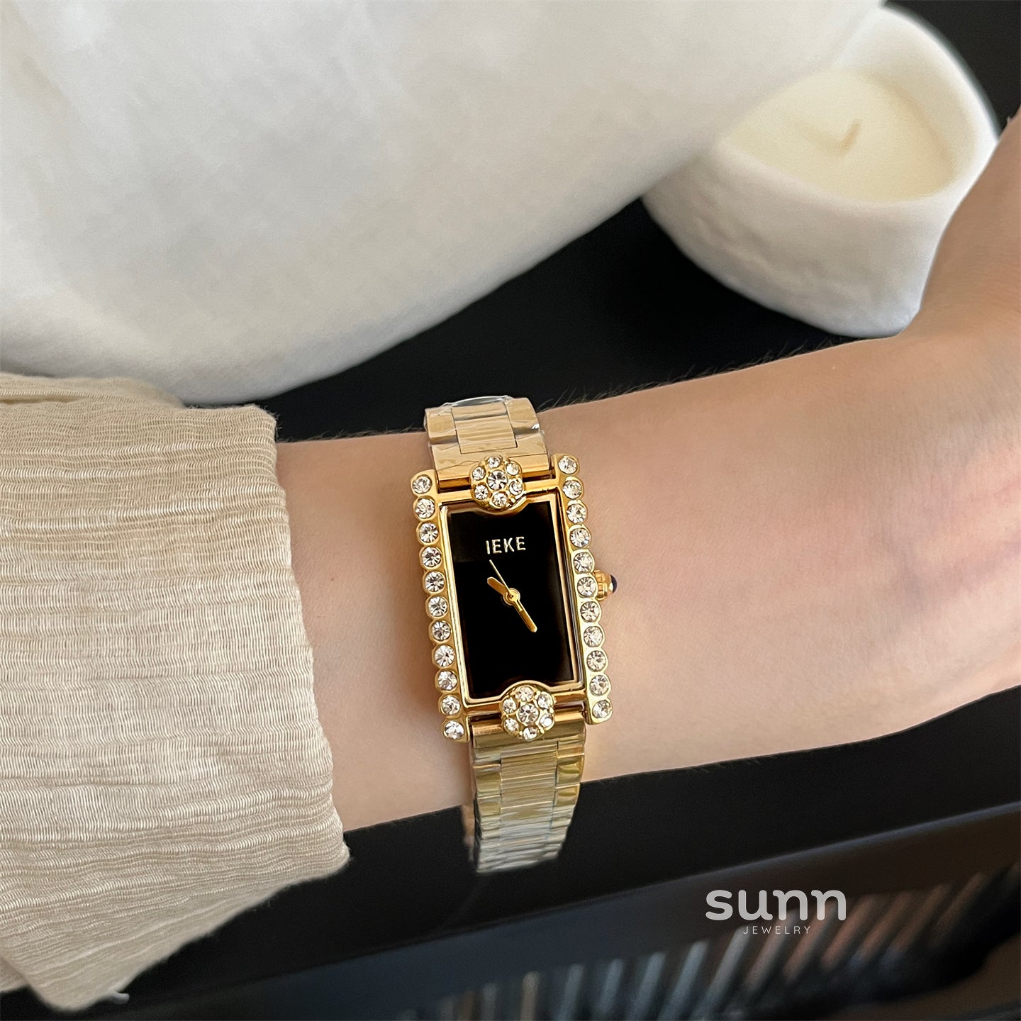 Jordyn Camellia Diamond Watch [2X9NYC86]