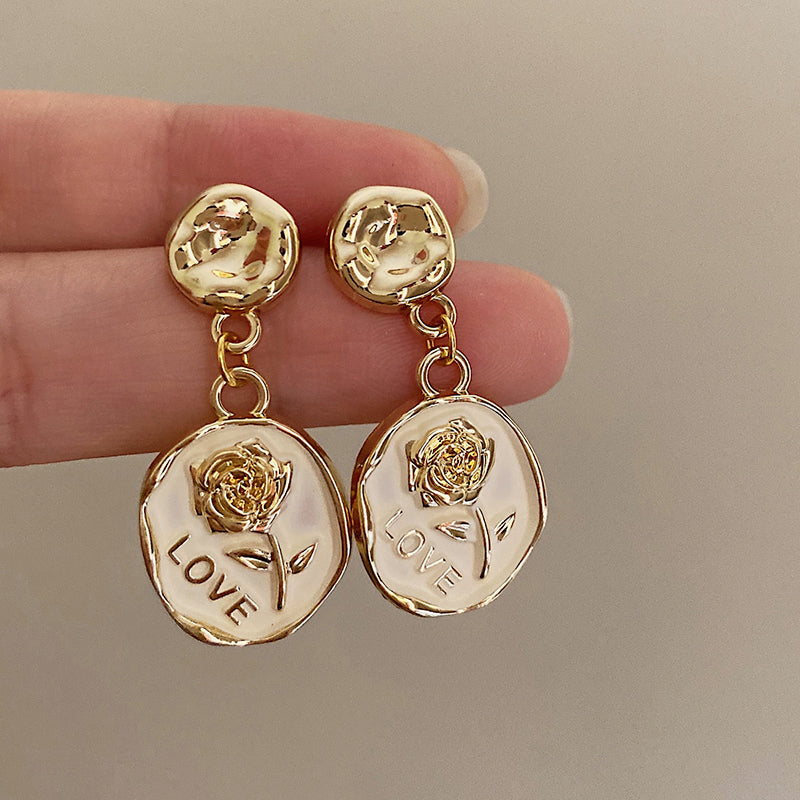 Joseline Embossed Rose Earrings [R85GU8YS]