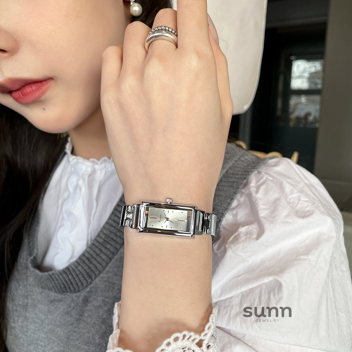 Josette Rectangular Bracelet Watch [YP1M7PDA]