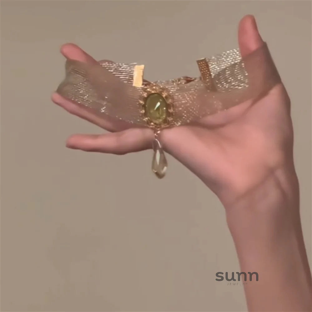Joslin Exotic Gold Choker