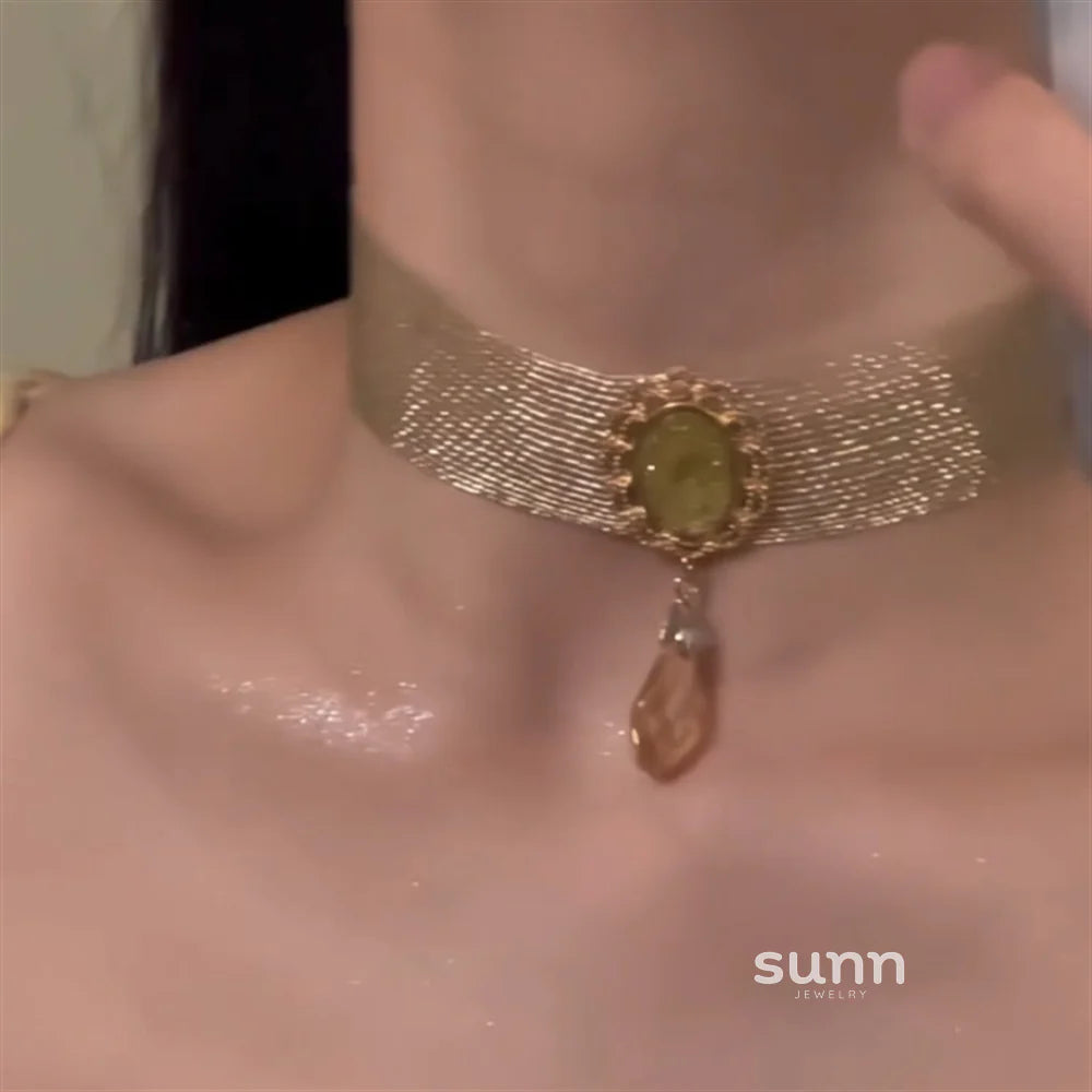 Joslin Exotic Gold Choker