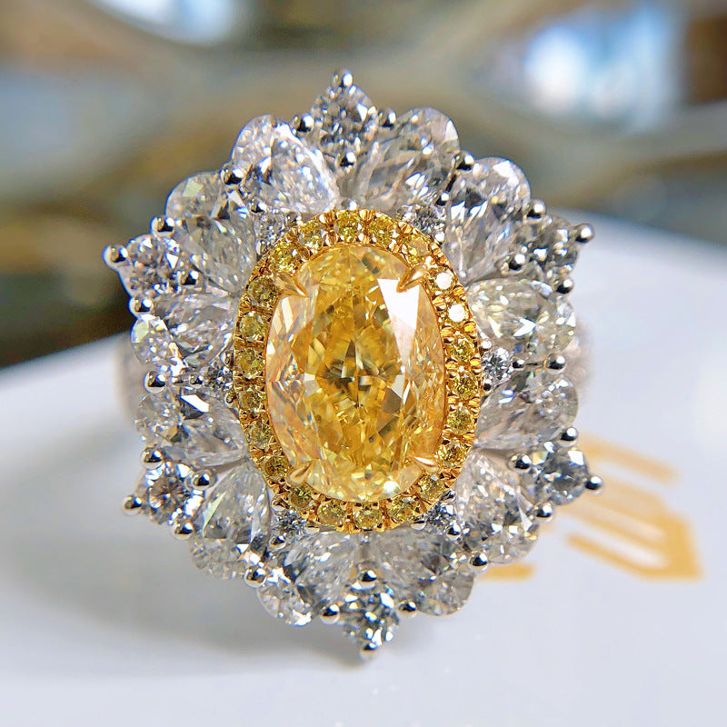 Joslynn Yellow Diamond Floral Ring [IVY1SGA6]