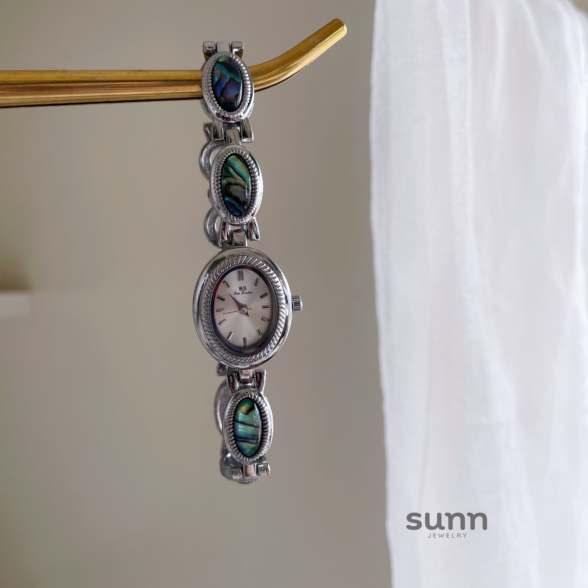 Josselin Iridescent Oval Bracelet Watch [JF02DUUR]
