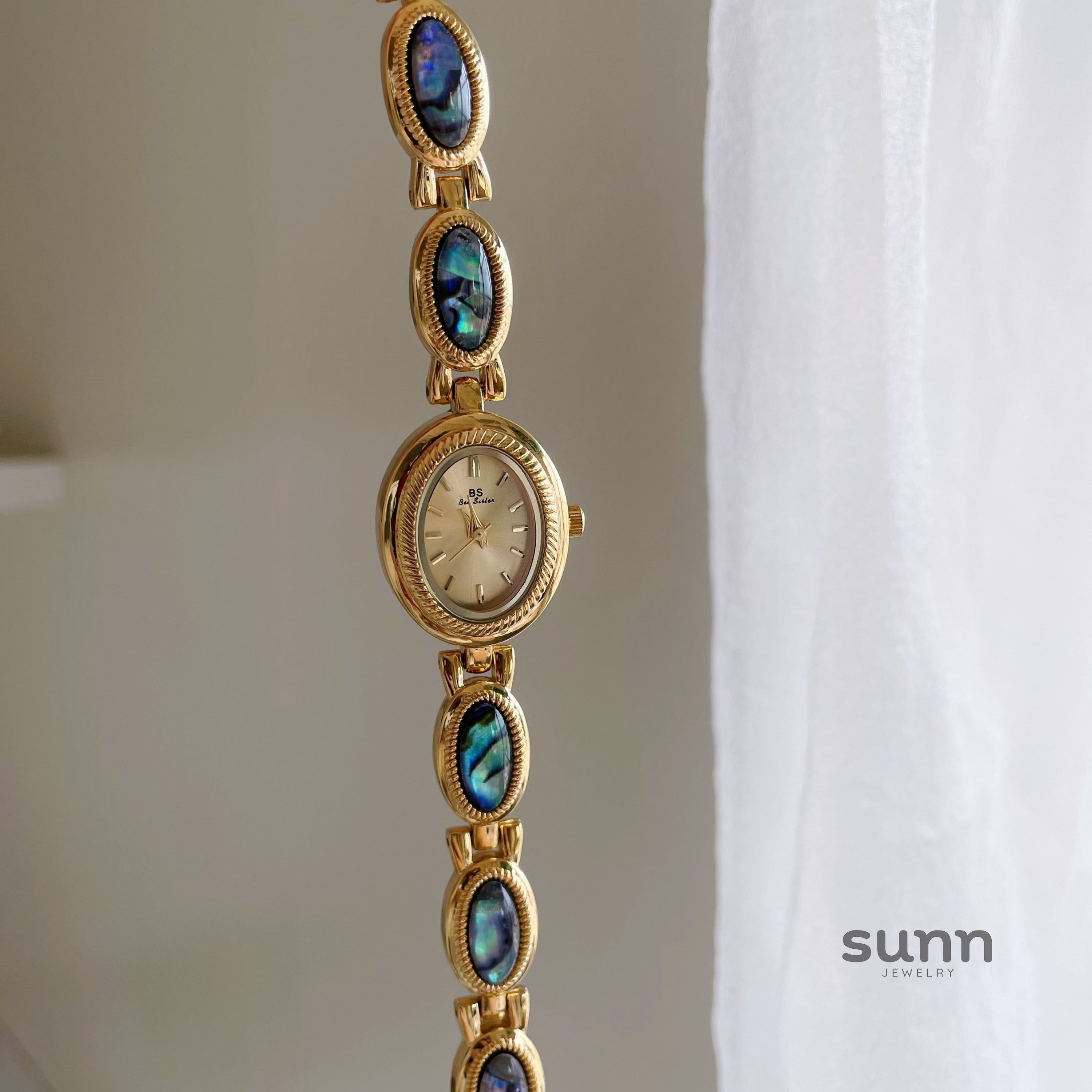 Josselin Iridescent Oval Bracelet Watch [C9PB9DEY]