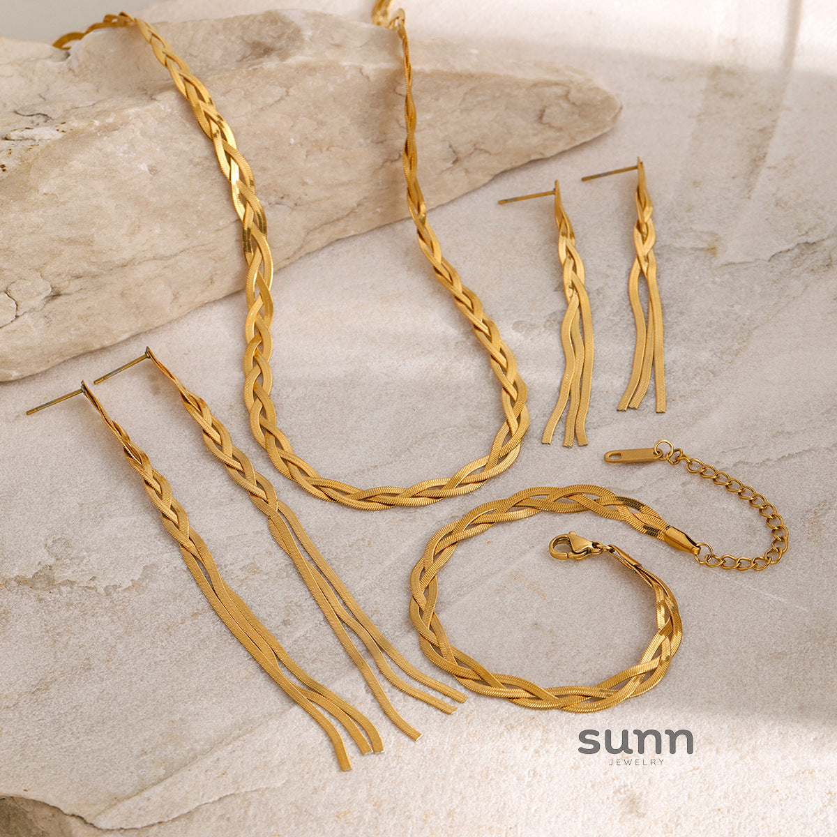 Joud Golden Chain Collection [69TF1NZB]