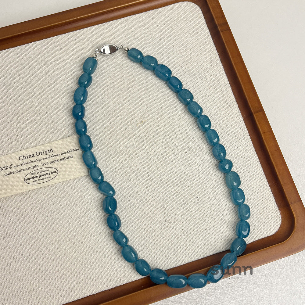 Jourdyn Chalcedony Beaded Necklace [GI0YT70A]