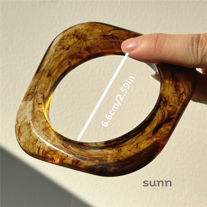 Journey Bold Gradient Bangle [8WTHIBR5]