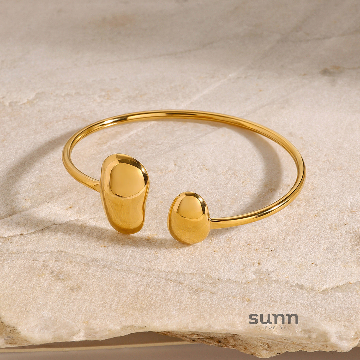 Journey Gold Water Drop Bangle [JQGGSWHS]
