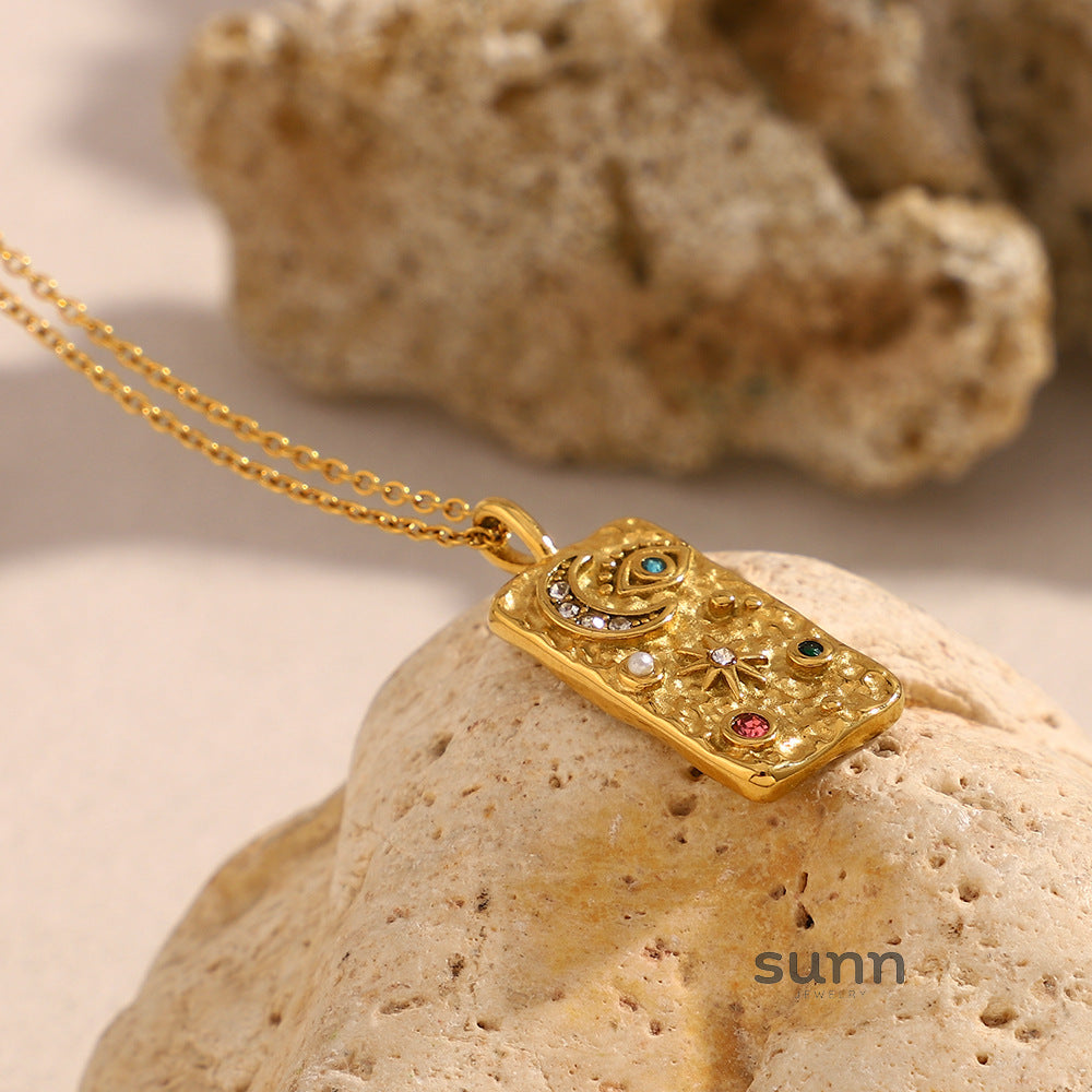 Journie Celestial Charm Necklace [ZXQL50OR]