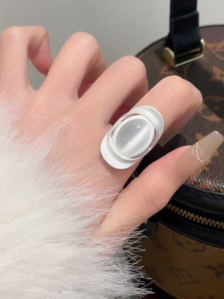 Jovi Frosted Cat's Eye Ring [9JUE3JRB]