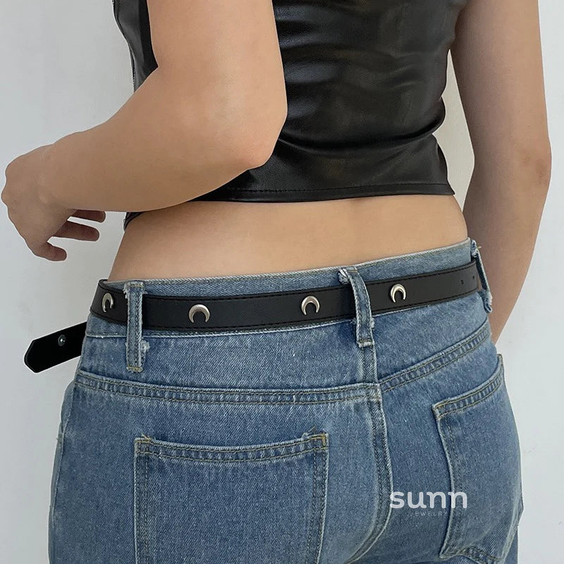 Julianny Distressed Moon Belt