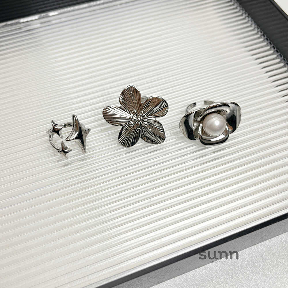 Julie Star Pearl Ring [UW8D0IQF]
