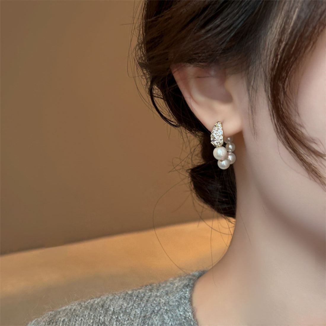 Julieann Golden Beaded Drop Earrings [NV5NPPL3]