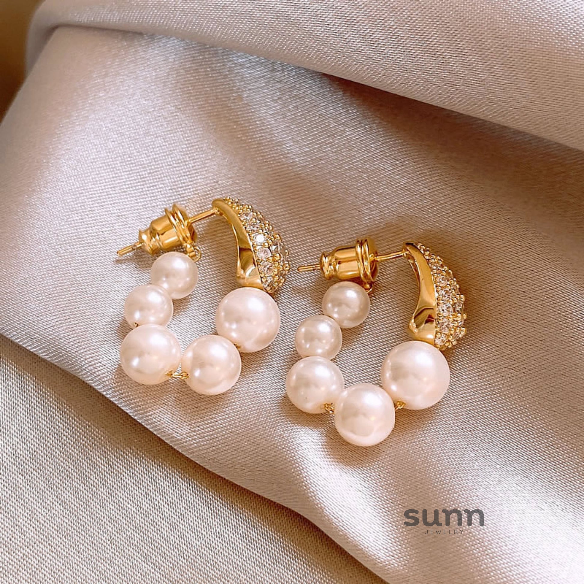 Julieann Golden Beaded Drop Earrings [LWXAX2PD]