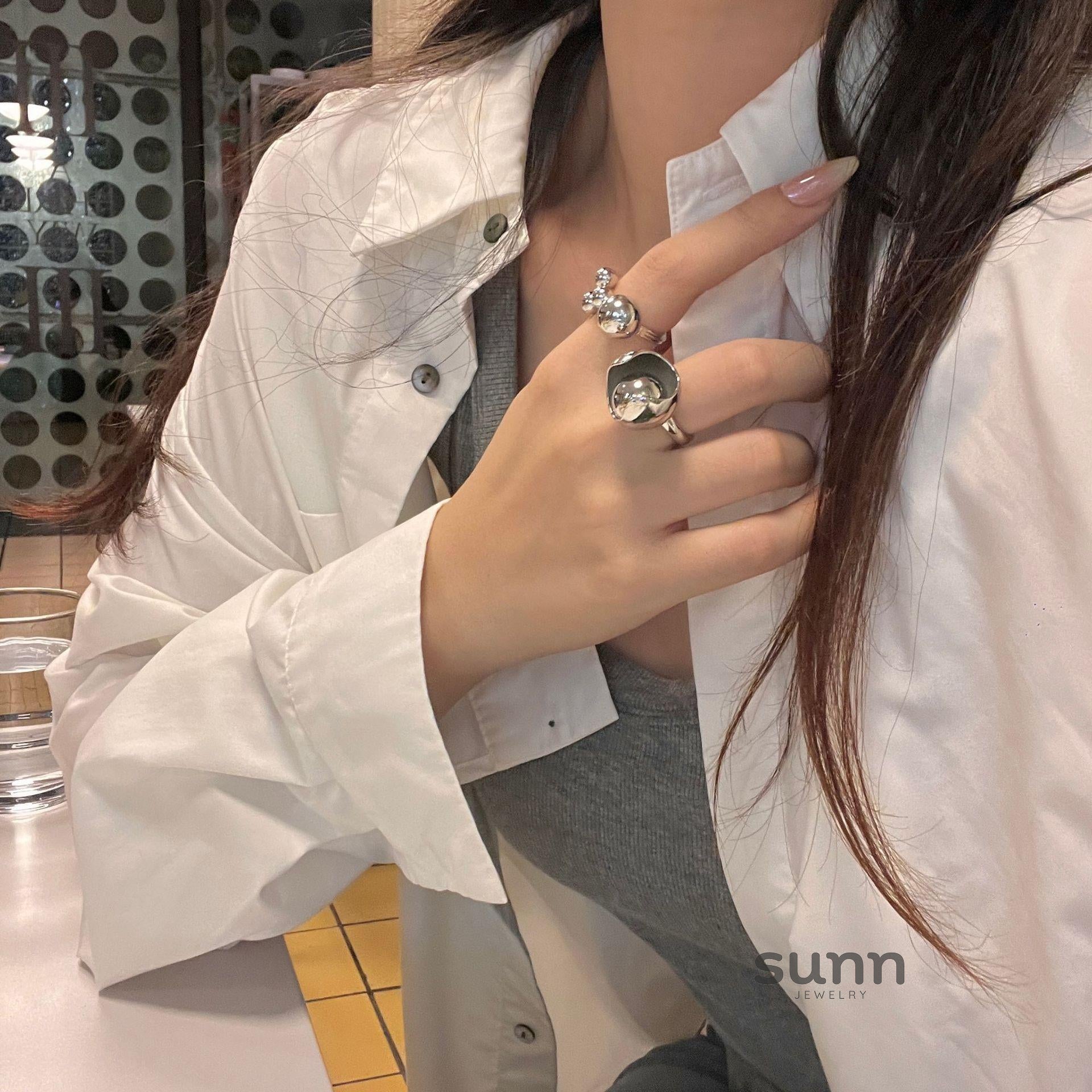 Julieann Metal Orb Ring [8SY9RK75]