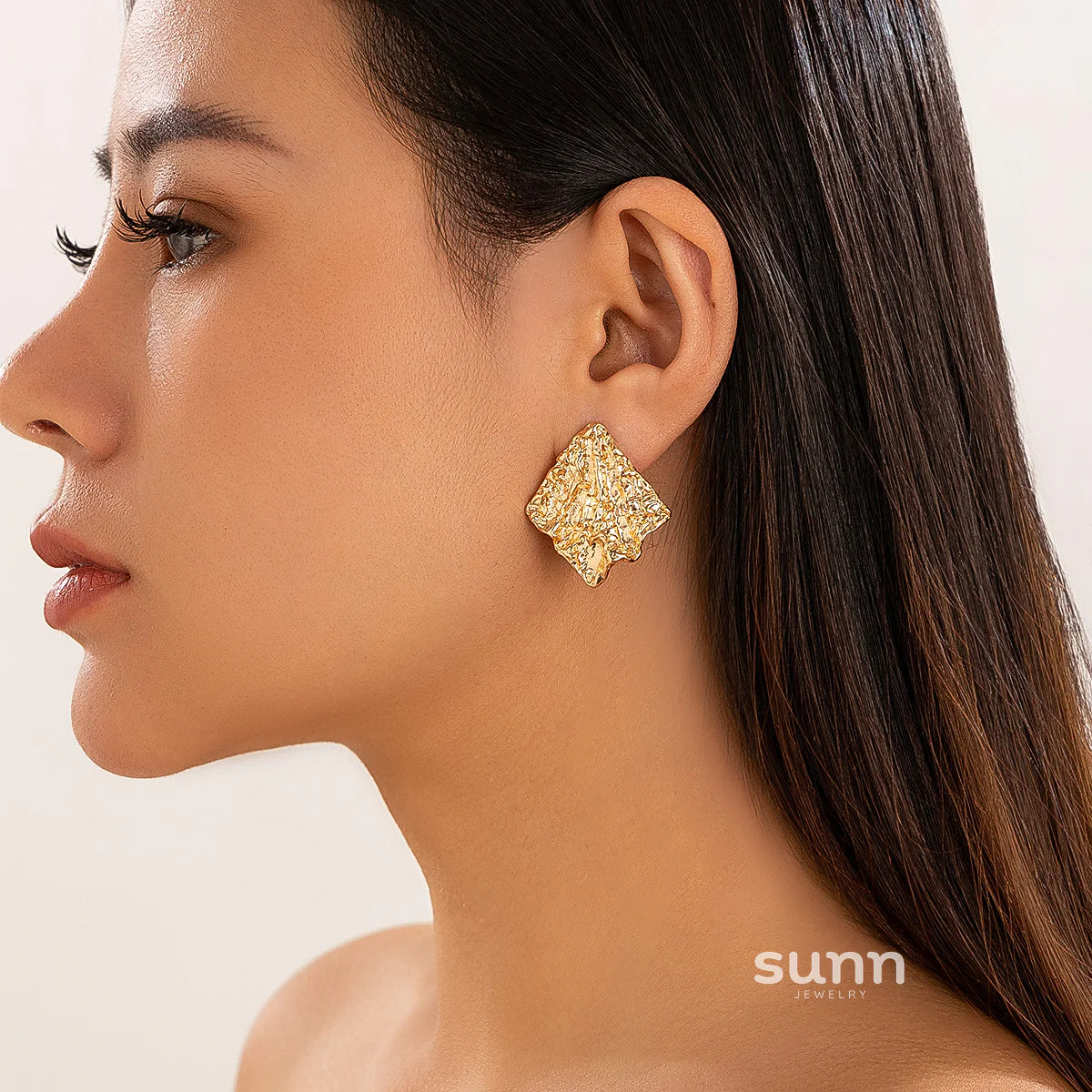 Julieta Sculptural Pleated Earrings