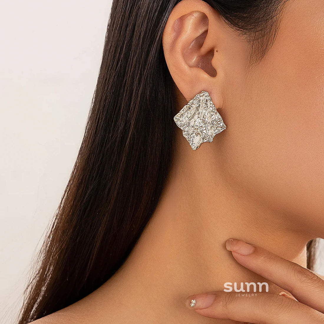 Julieta Sculptural Pleated Earrings