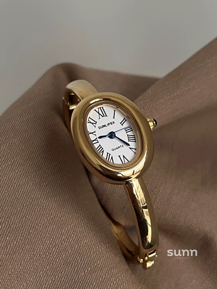 Juliett Dainty Oval Bracelet Watch [XXGYKY47]