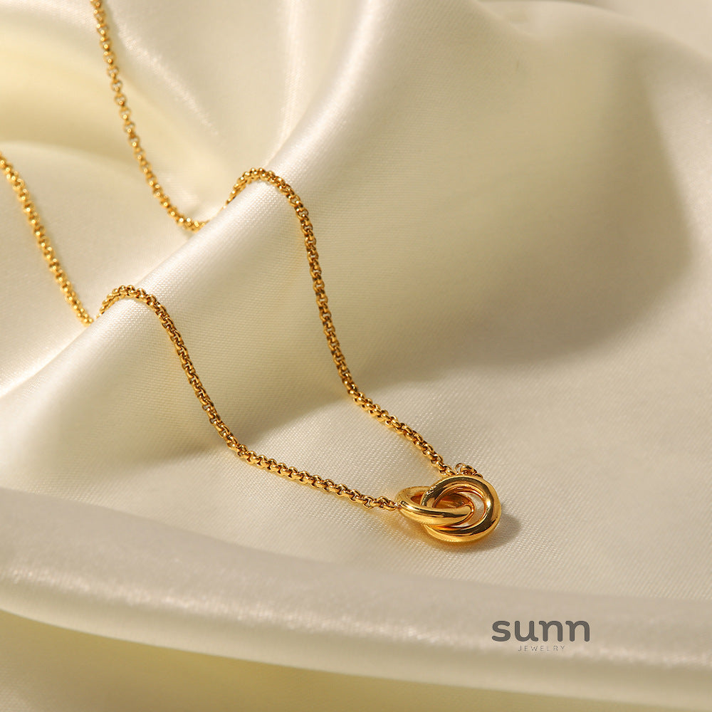 Juliett Interlocking Ring Necklace [SIEXYCGX]