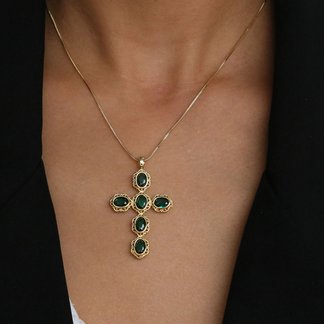 Kacy Gold Zircon Cross Necklace [6EOUM7HX]