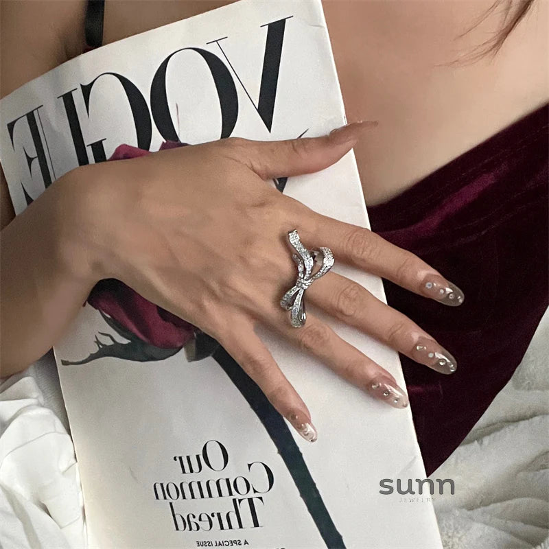 Kadiatou Dainty Bow Ring