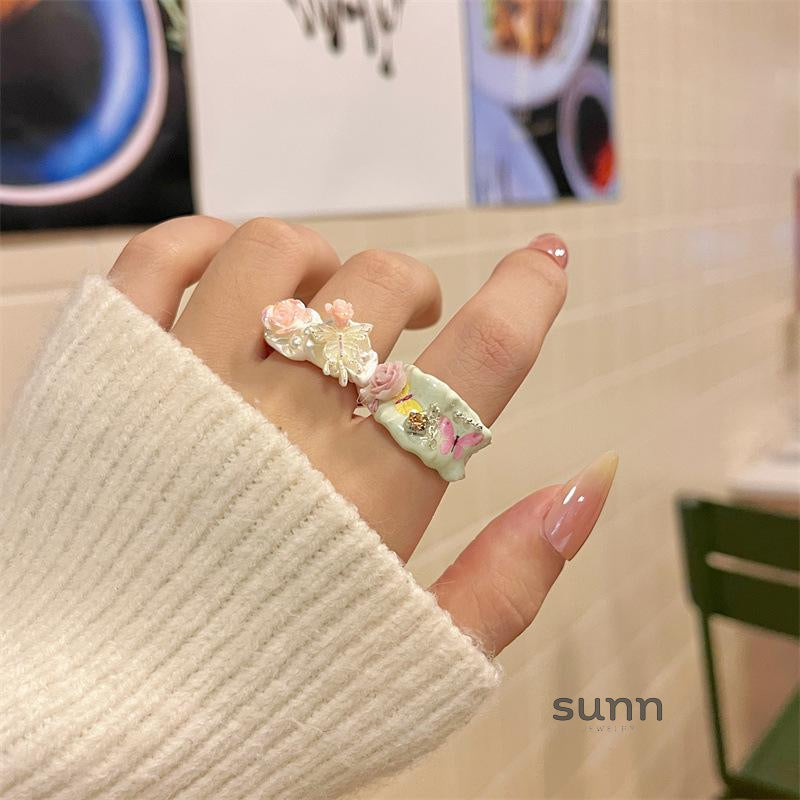 Kaelynn Enamel Rose Statement Ring [OI175NJ9]