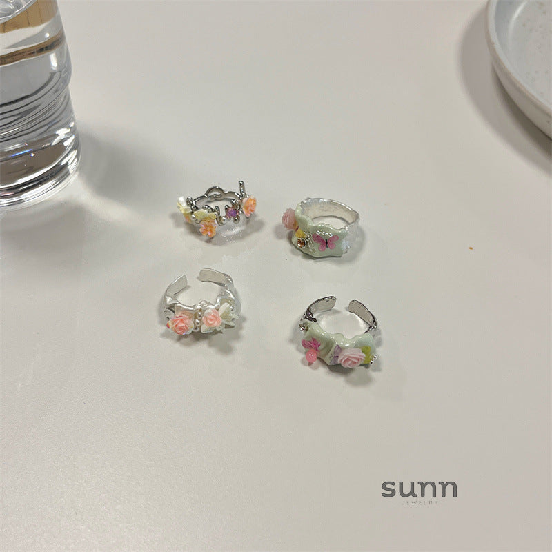 Kaelynn Enamel Rose Statement Ring [9MM4Y4EP]