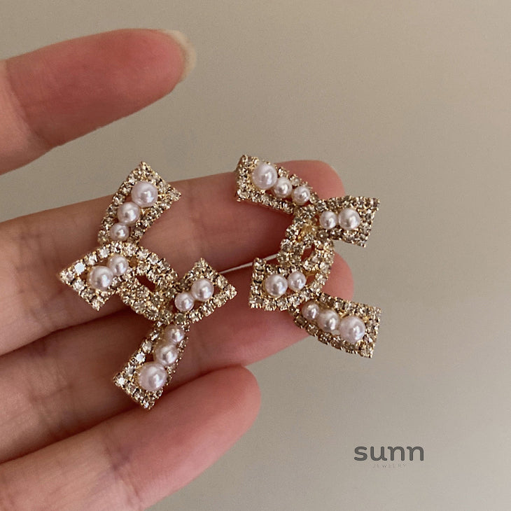 Kahli Luxe Pearl Clip Earrings [AF5TWP56]