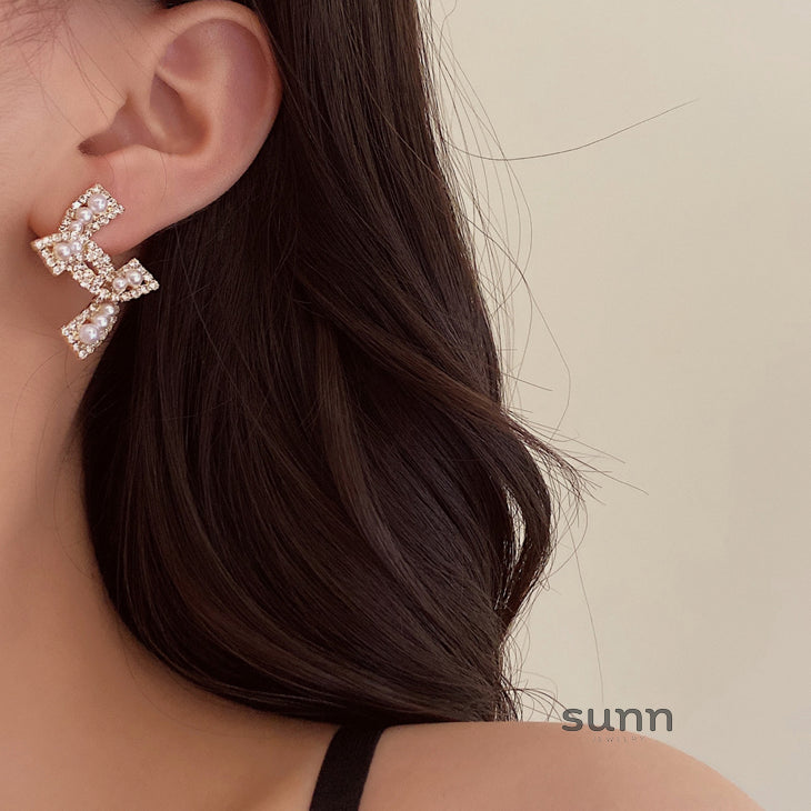 Kahli Luxe Pearl Clip Earrings [XFQWK984]