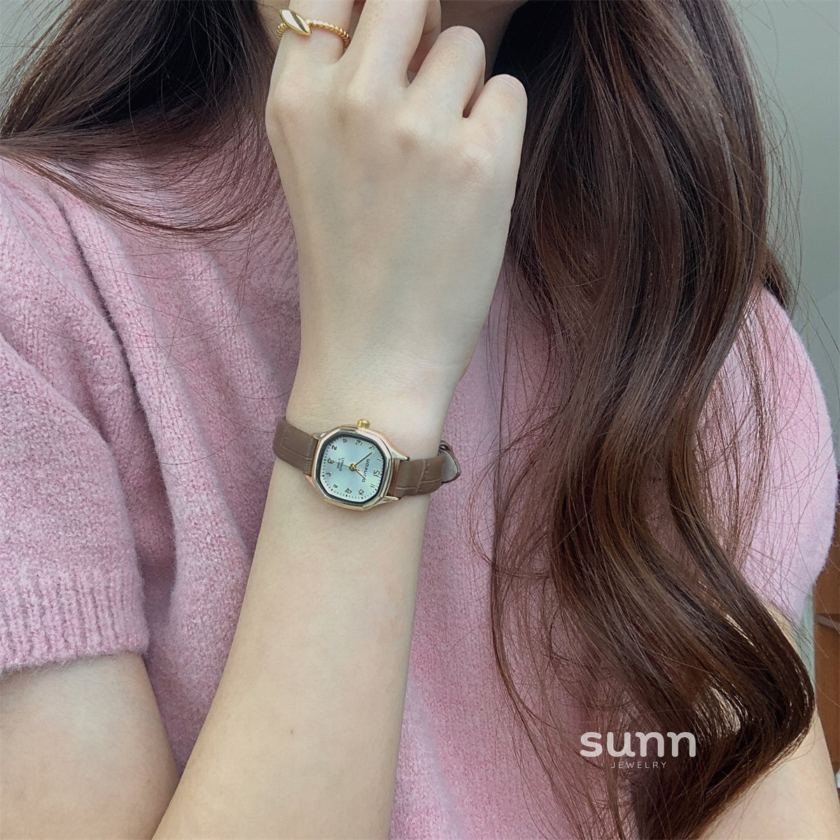 Kahli Minimalist Square Watch [P7LKL6B6]