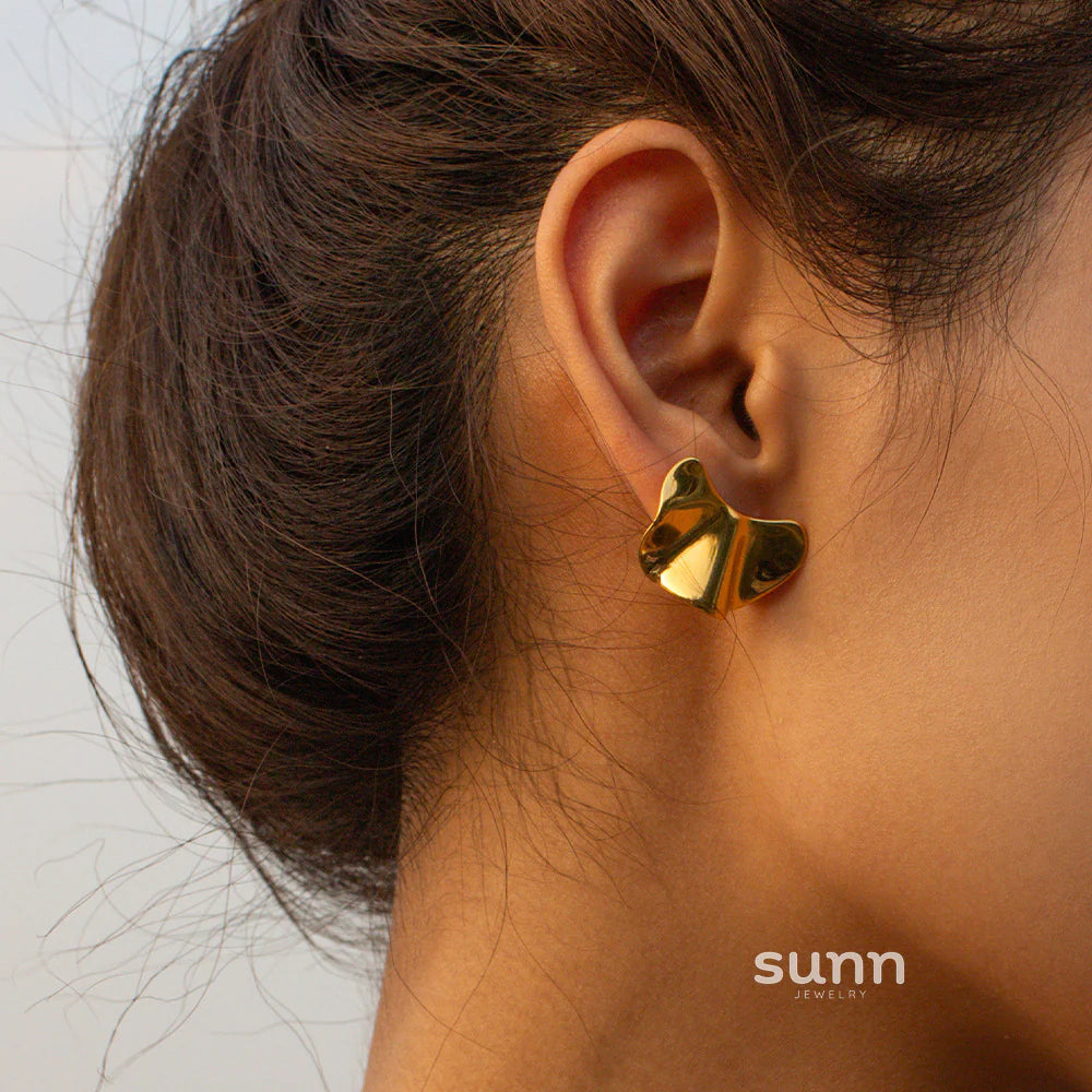 Kaily Molten Gold Studs