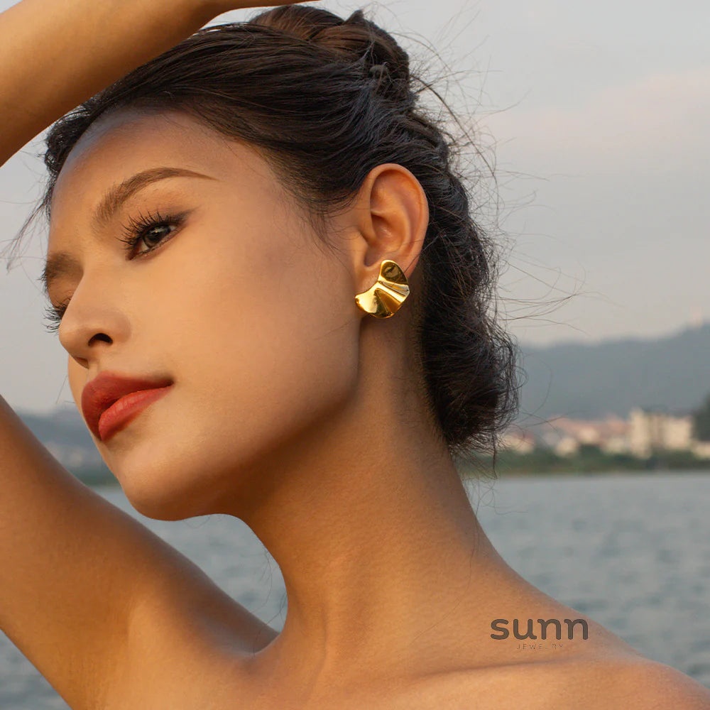 Kaily Molten Gold Studs