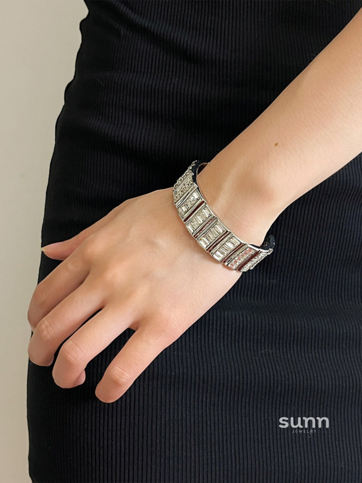 Kaleah Square Zircon Cuff [WO0RC2EV]