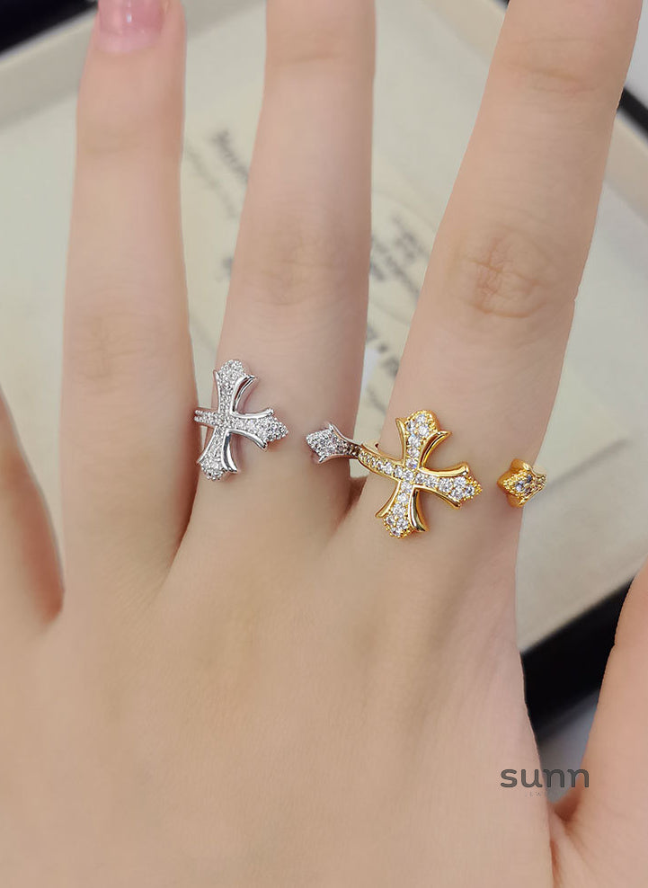 Kaleya Zirconia Cross Ring [IP3VZ930]