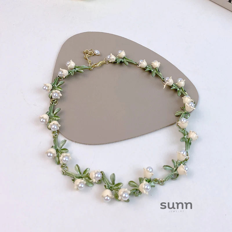 Kali Pearl Bellflower Set
