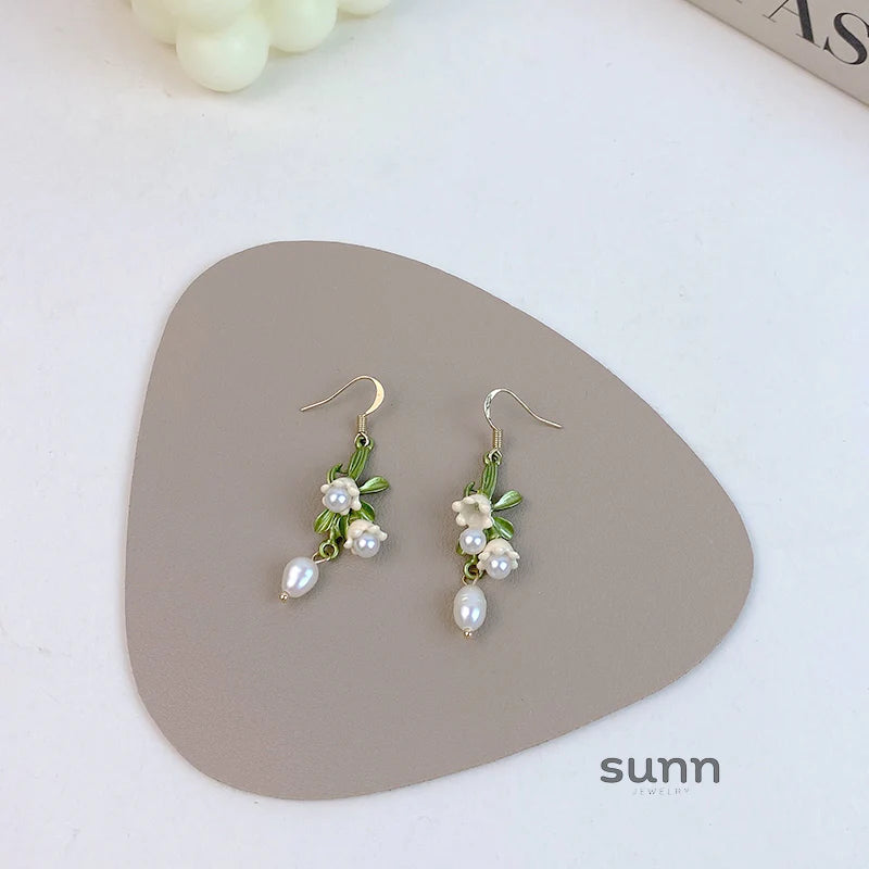 Kali Pearl Bellflower Set