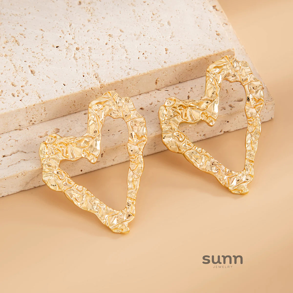 Kalina Sculpted Heart Studs