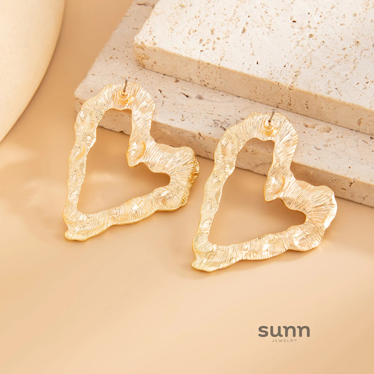 Kalina Sculpted Heart Studs