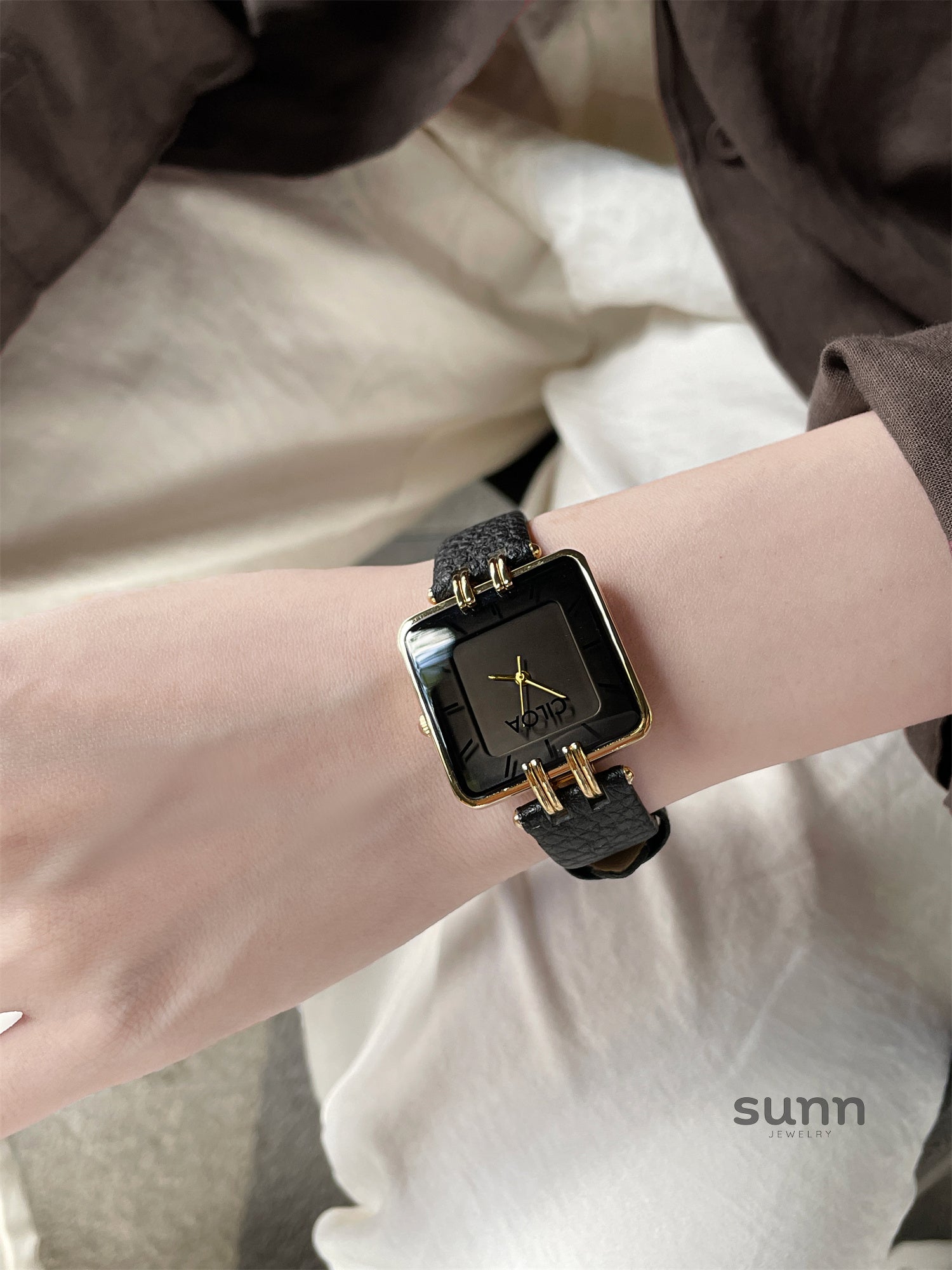 Kalise Petite Square Watch [0WISMUB4]