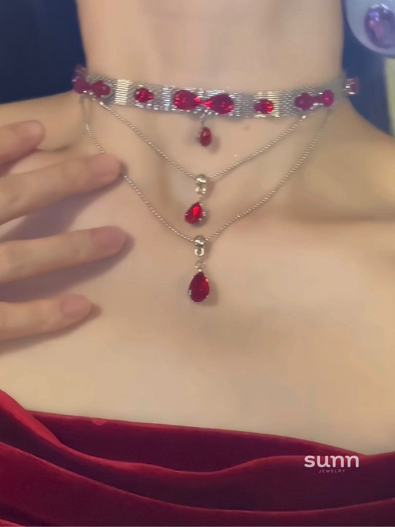 Kalyn Layered Zircon Necklace [5T3U7WYG]