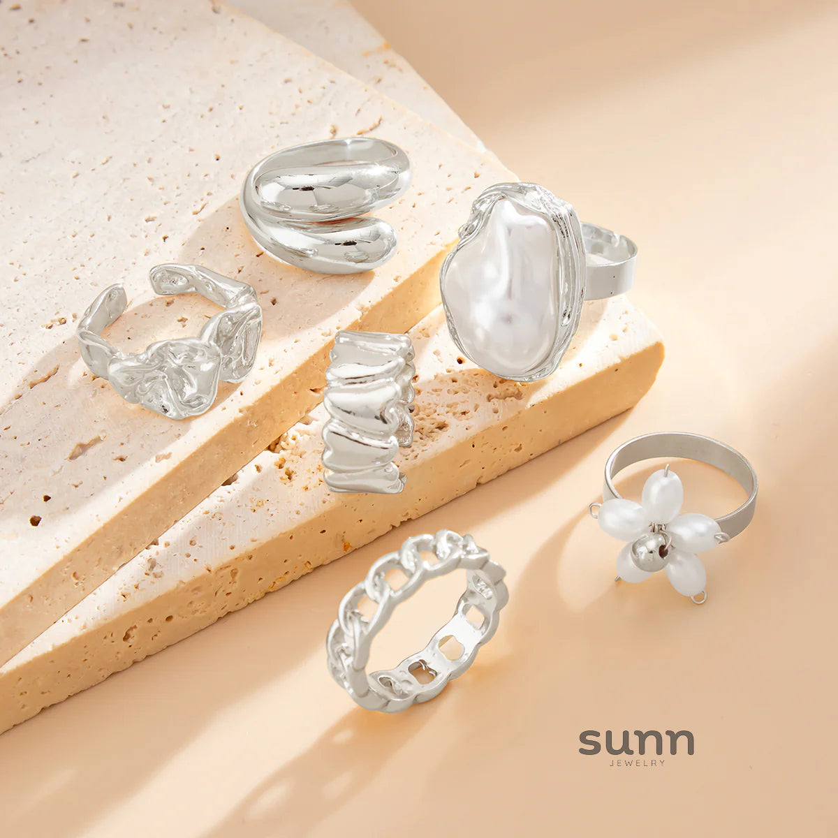Kamaria Faux Pearl Floral Ring Set