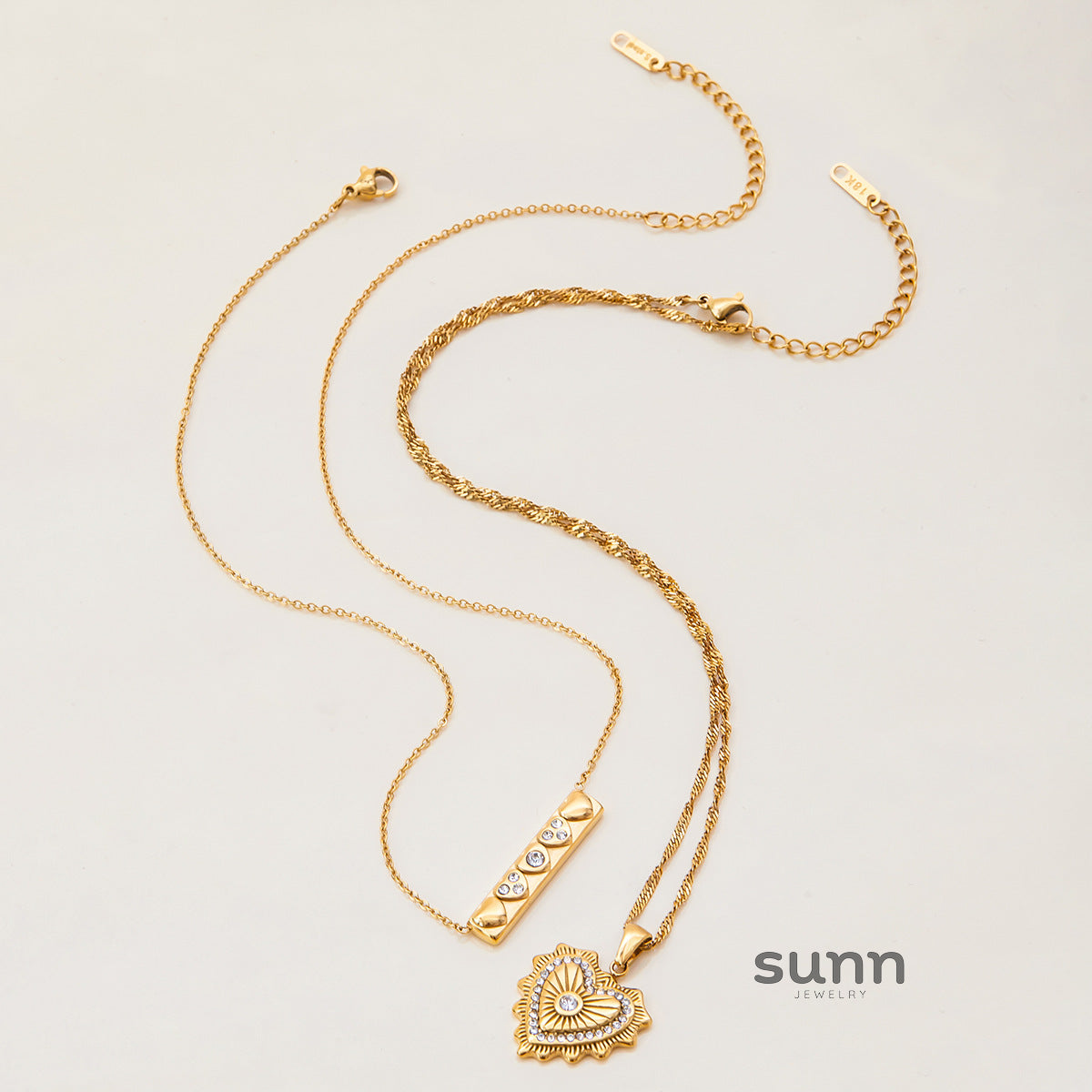 Kamarie Titanium Steel Heart Necklace [3XZWC48T]