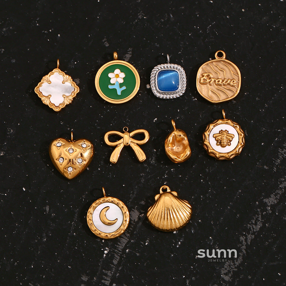 Kambri Luxe Charm Pendants [92BVF5MG]