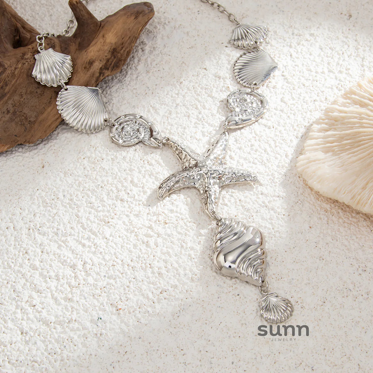 Kambri Ocean Starfish Necklace