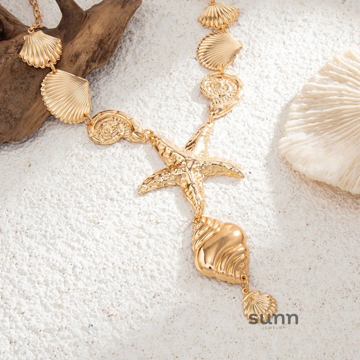 Kambri Ocean Starfish Necklace