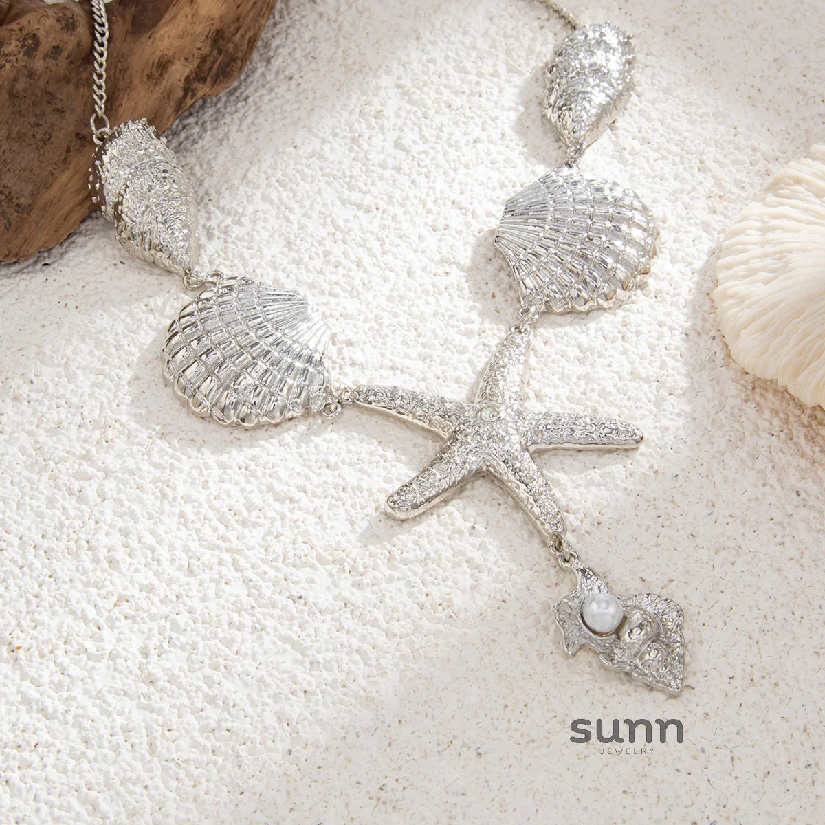 Kambri Ocean Starfish Necklace