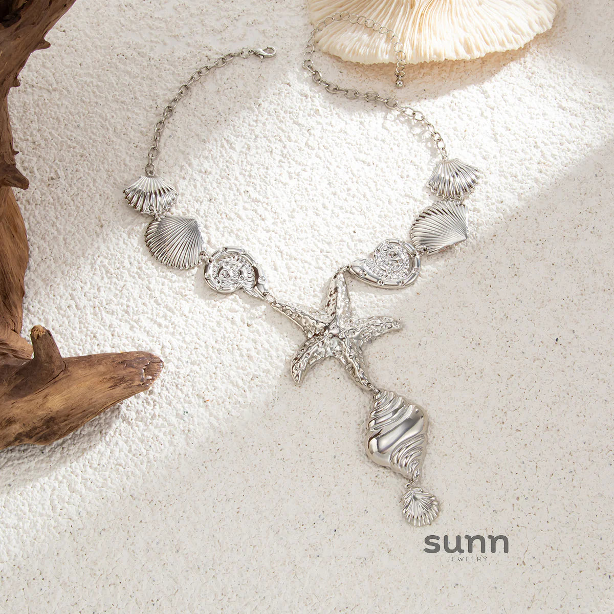 Kambri Ocean Starfish Necklace