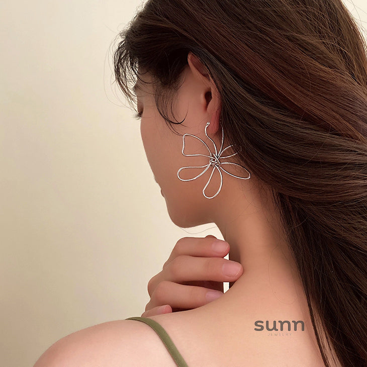 Kamea Petal Drop Earrings [59MPZ0QQ]
